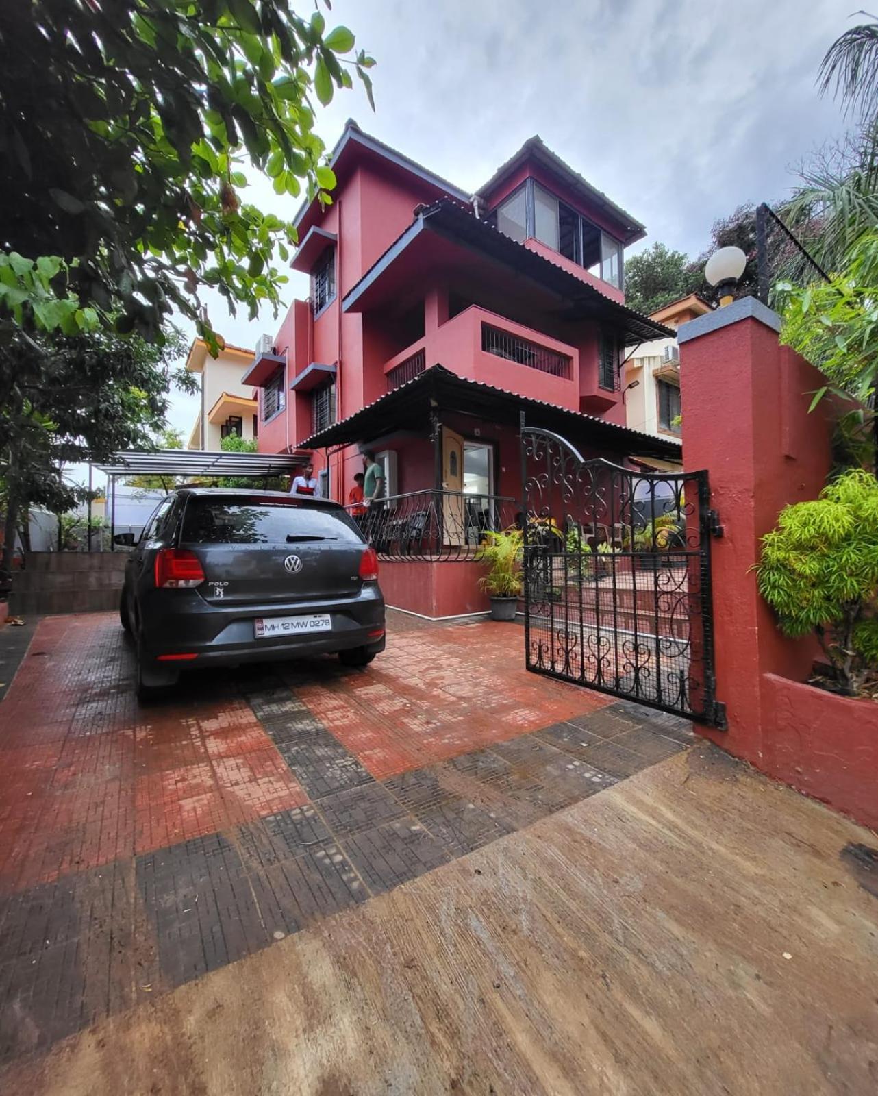 The Perfect Stays- Lal Mahal Villa With Disco Pool Лонавла Екстер'єр фото